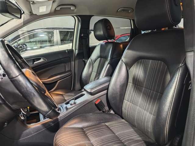 Mercedes-Benz B 180 B180 Premium Led Navigatore pelle Neopatentati