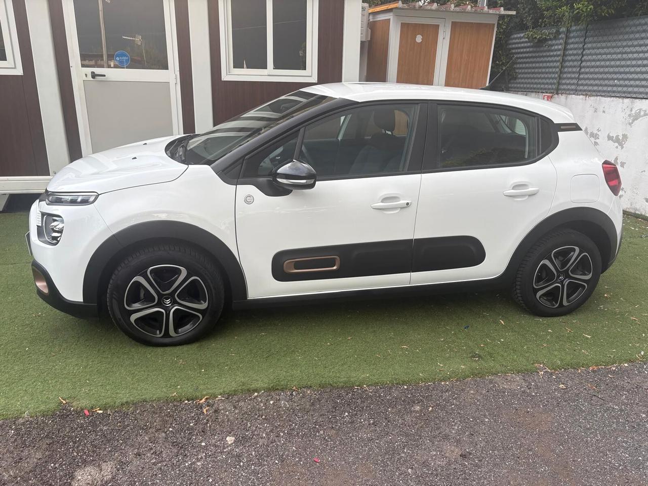 Citroen C3 BlueHDi 100 S&S Shine