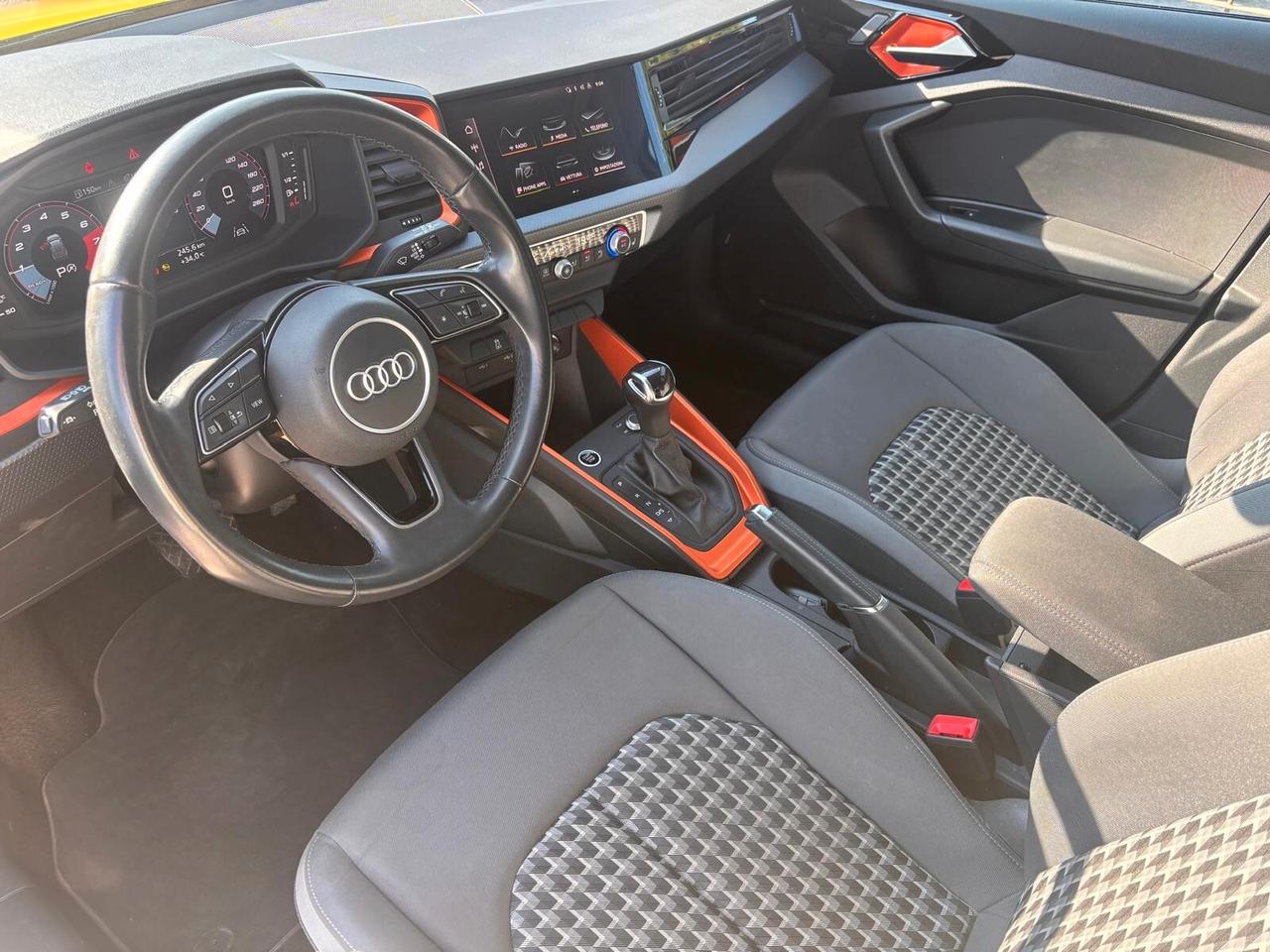 Audi A1 SPB 30 TFSI S tronic Identity Black