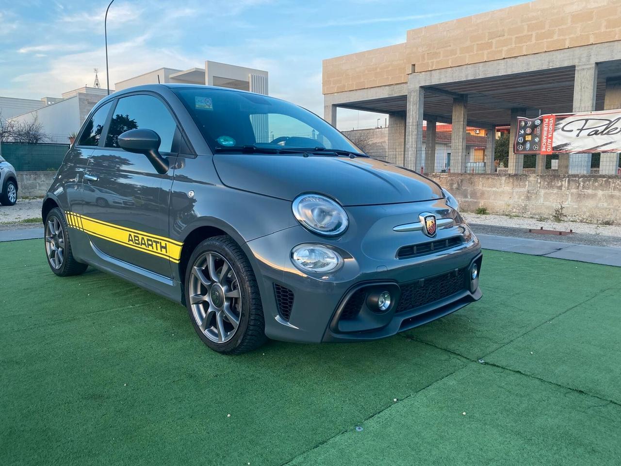 Abarth 595 1.4 Turbo T-Jet 145 CV 70th ANNIVERSARY