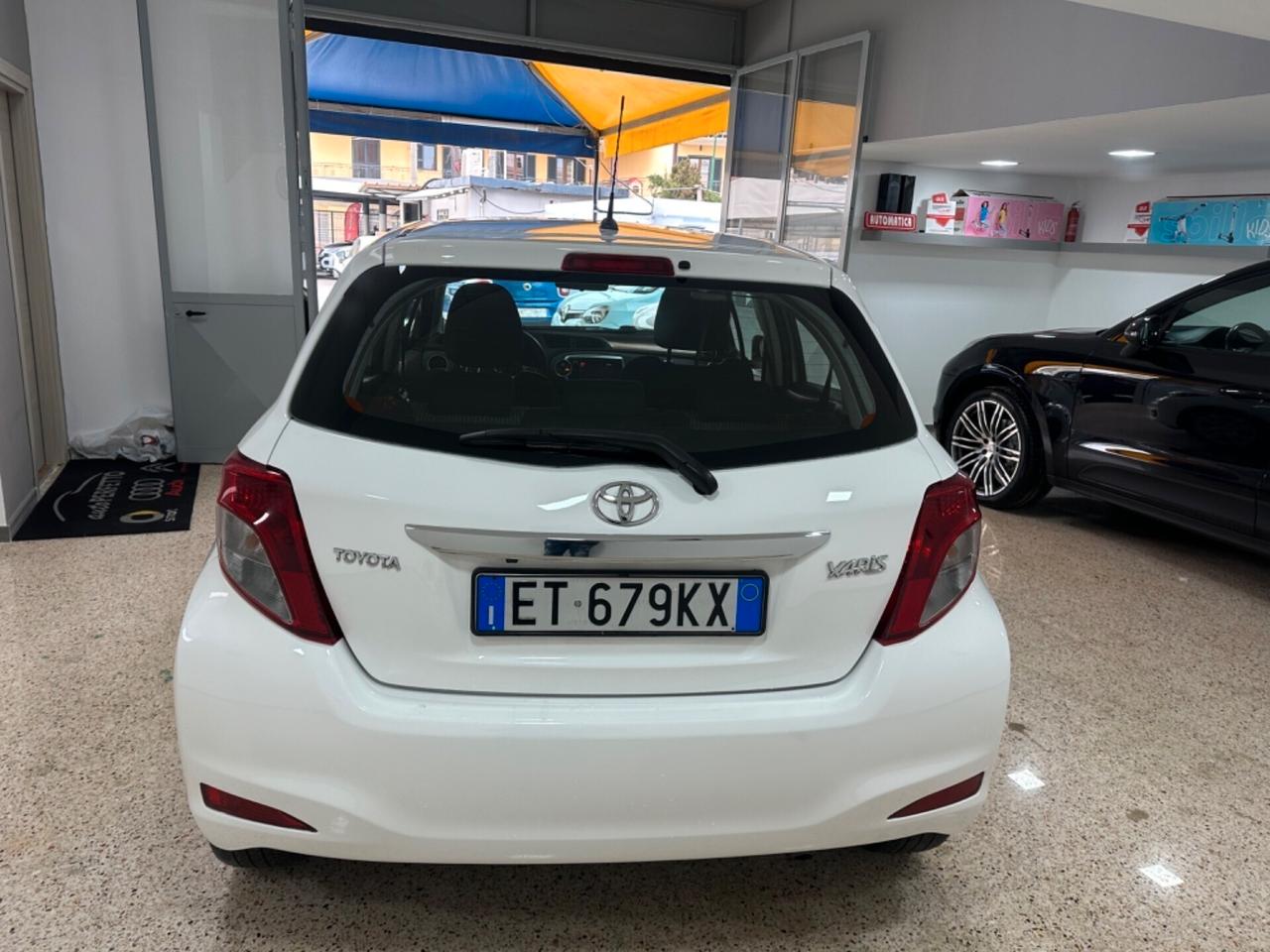 Toyota Yaris 1.0 5 porte Lounge