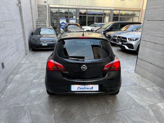 OPEL Corsa 1.2 Coupé Cosmo