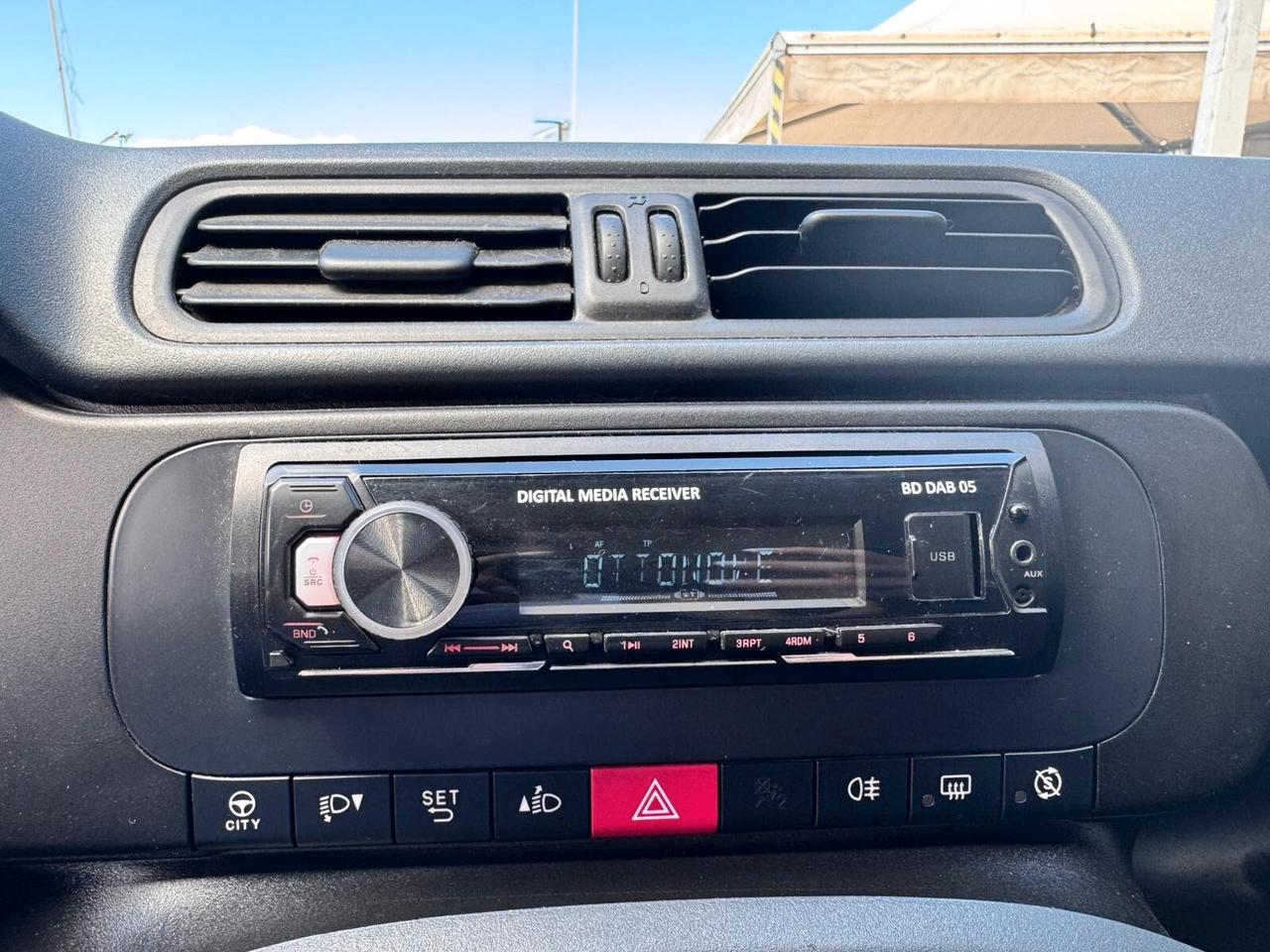 Fiat Panda 1.0 FireFly S&S Hybrid IVA ESPOSTA