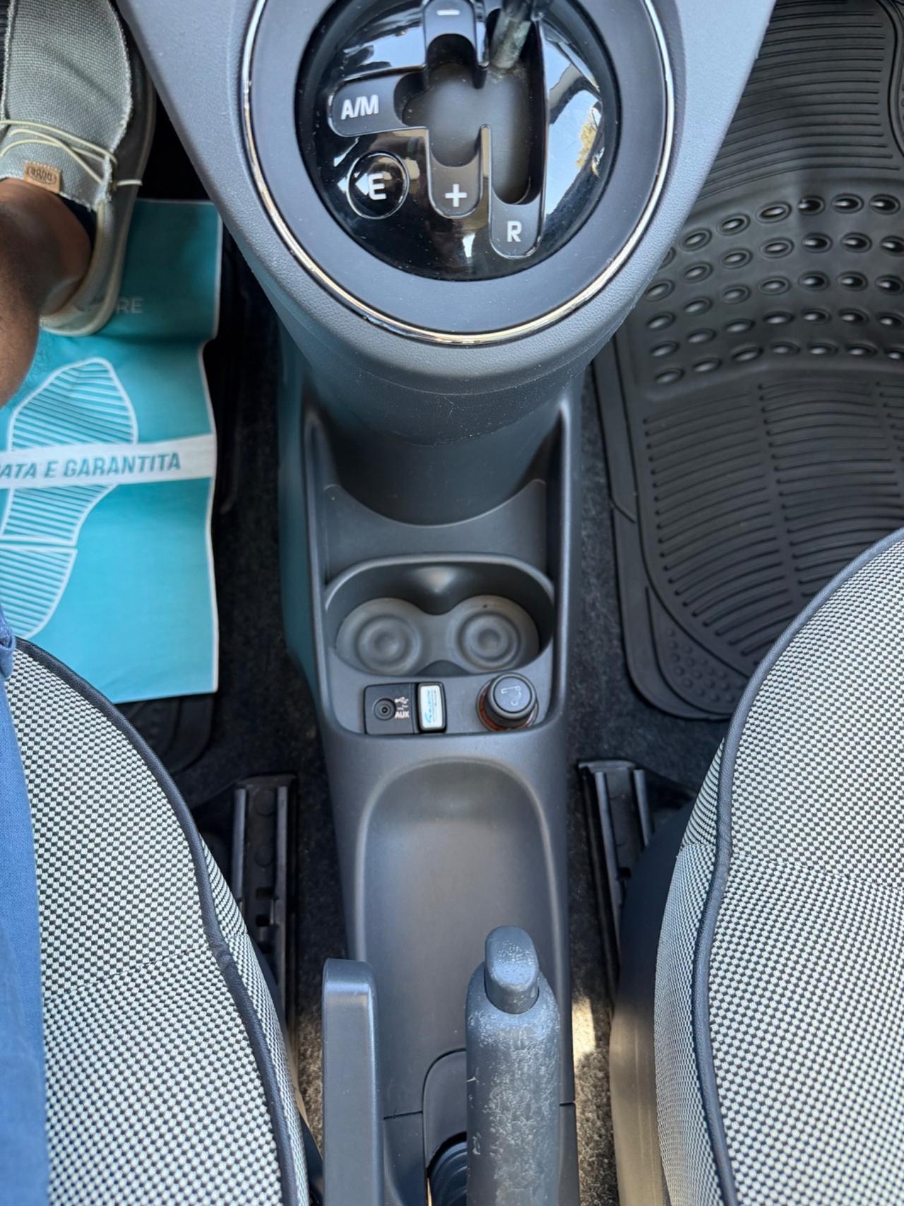 FIAT 500 1.2 Lounge/AUTOMATICA/110.000km!