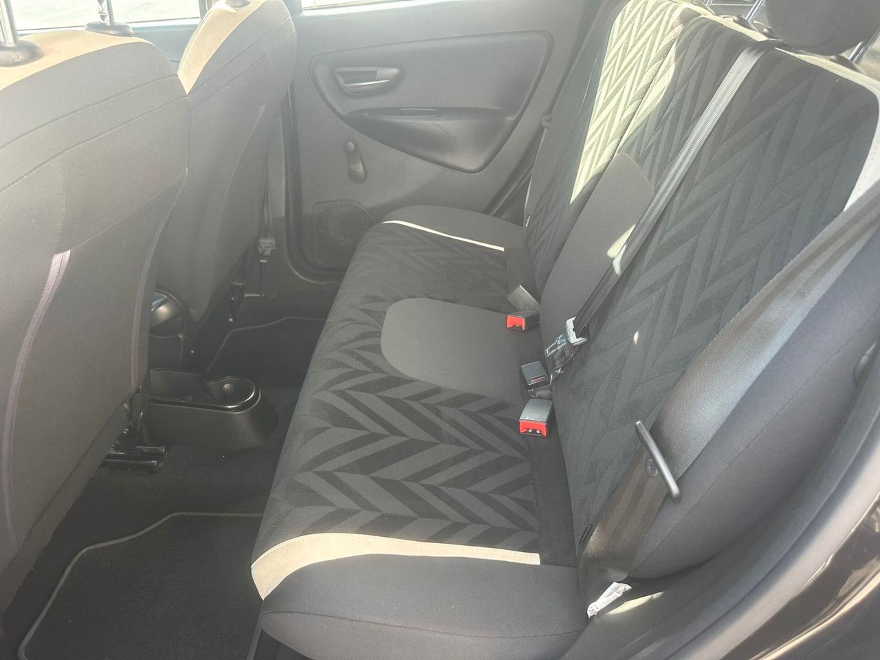 Lancia Ypsilon 1.2 69 CV 5 porte Gold