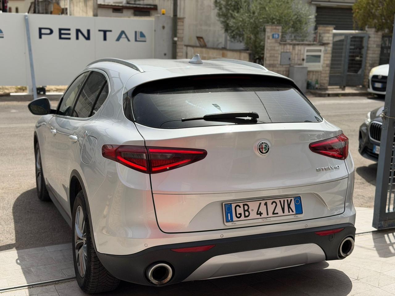Alfa Romeo Stelvio 2.2 Turbodiesel 160 CV AT8-2020