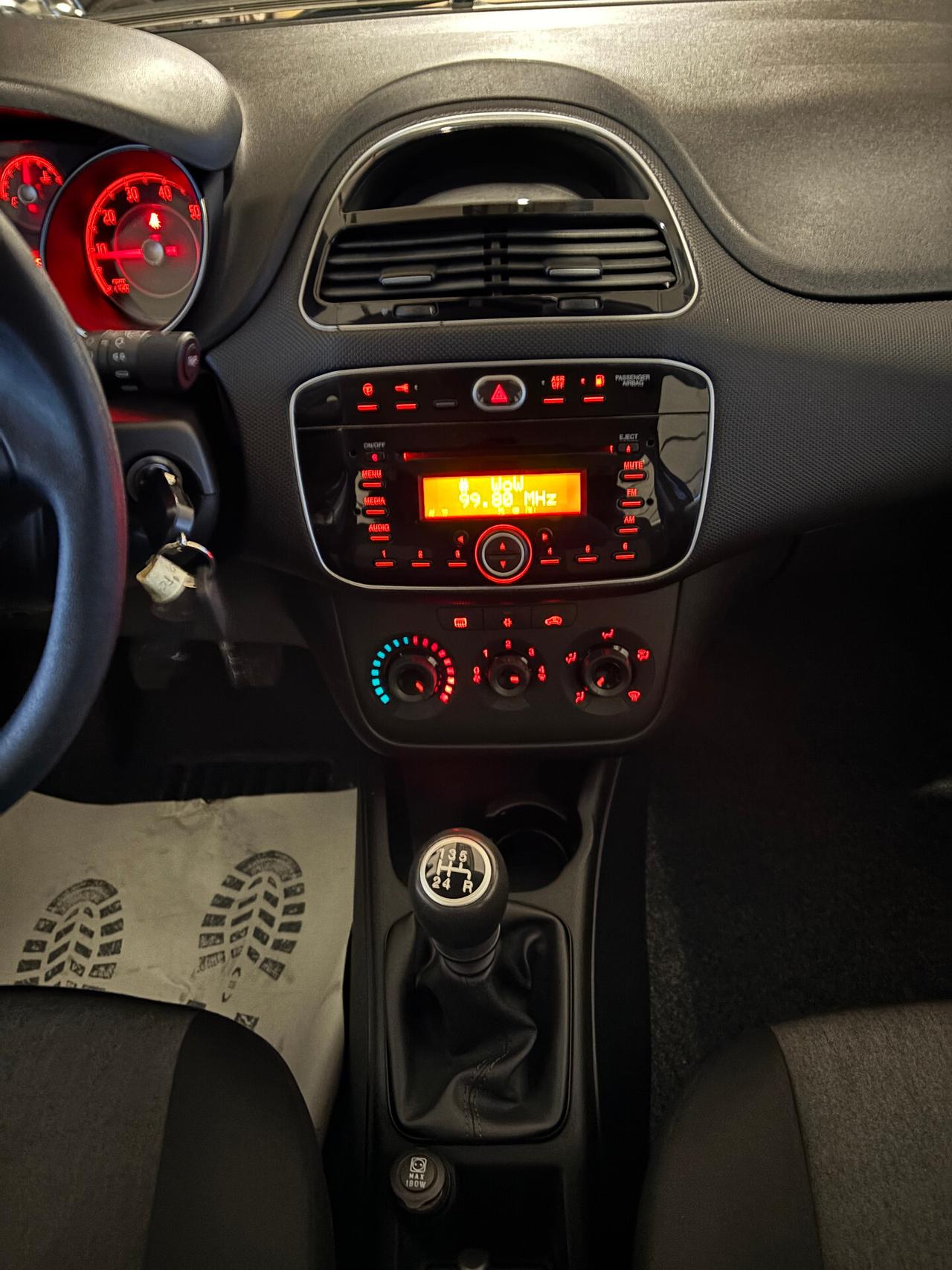 Fiat Punto 1.4 8V 57KW 5P Natural Power Street NEOPATENTATO