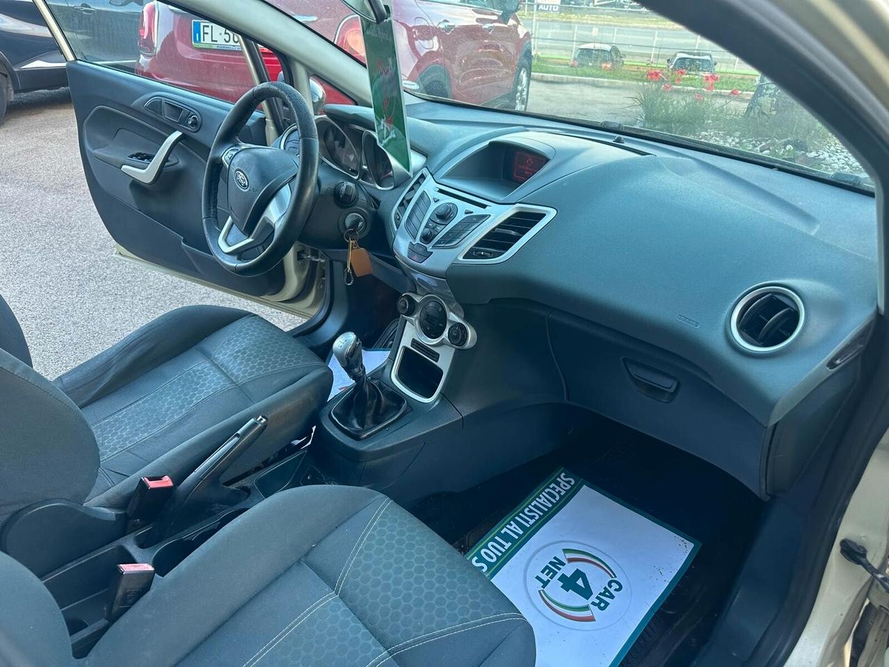 Ford Fiesta 1.4 TDCi 5p. Titanium NEOPATENTATI