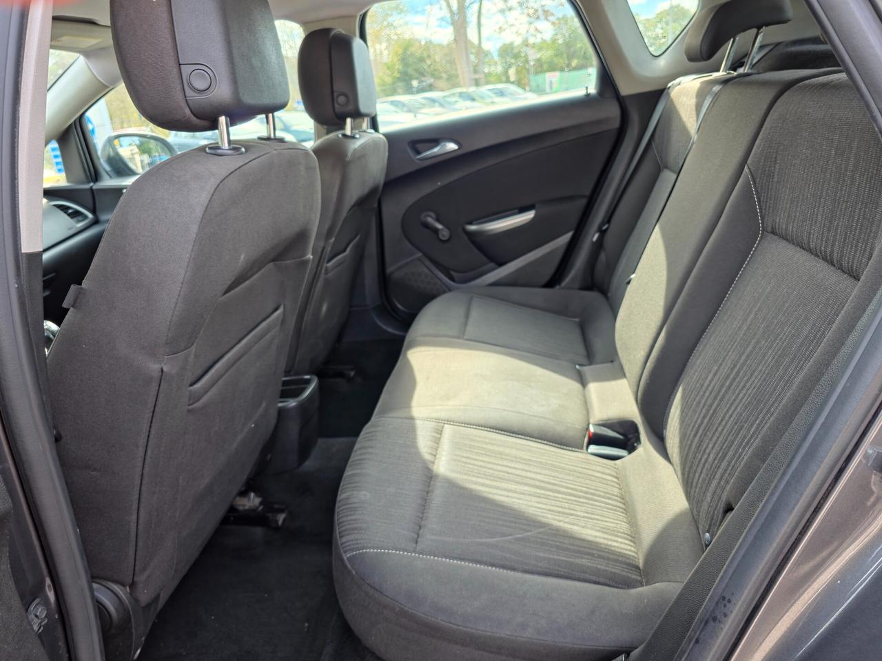 Opel Astra 1.7 CDTI 110CV 5 porte Cosmo 2011-E5 Manuale NEO