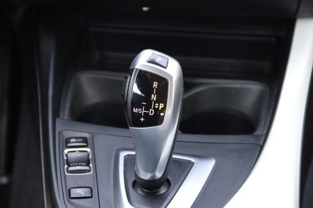 BMW 118 d 5p. Urban