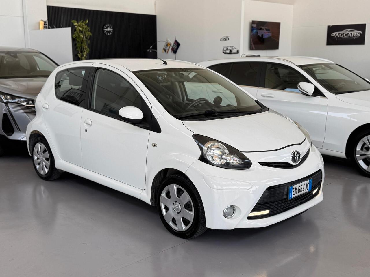 Toyota Aygo 1.0 12V VVT-i 5 porte Tobasco
