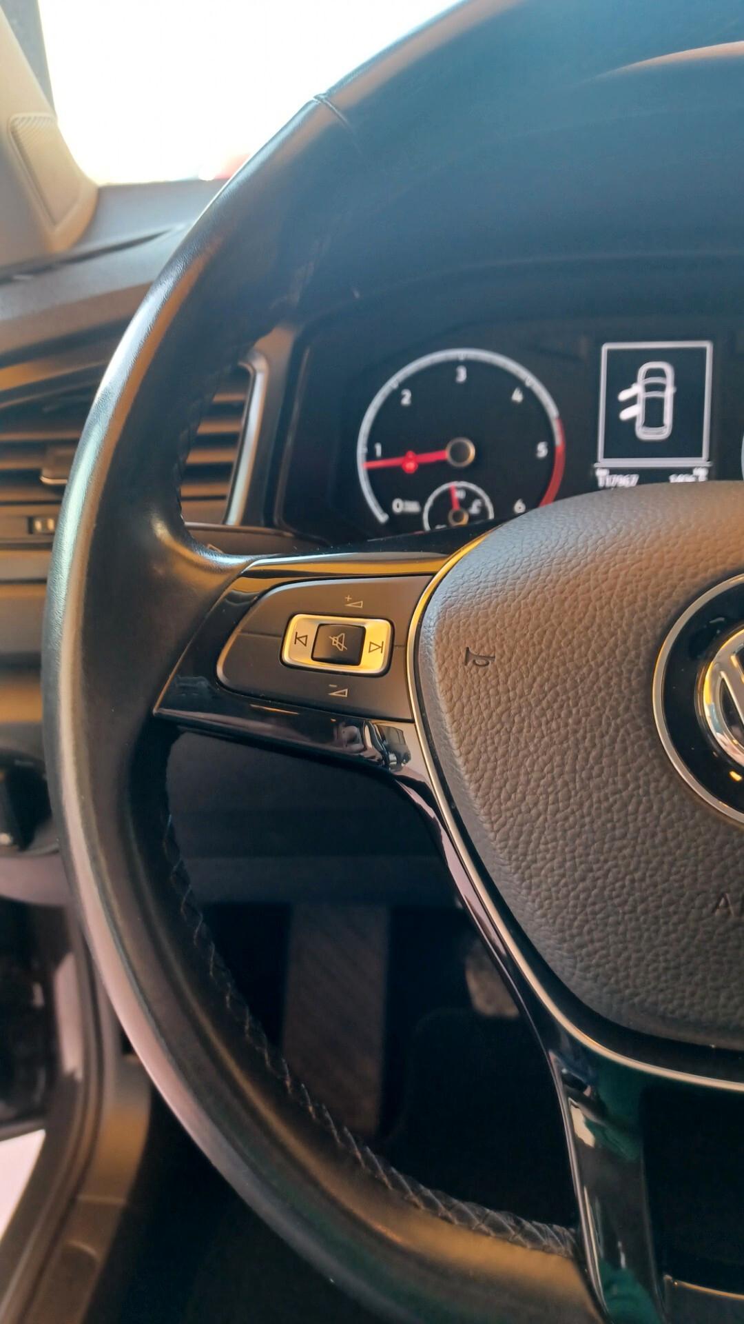 Volkswagen T-Roc 1.6 TDI SCR Advanced BlueMotion Technology