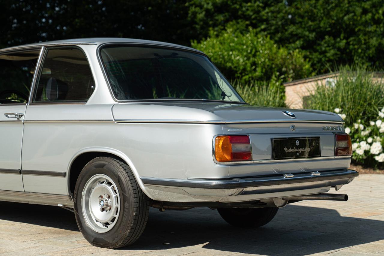 Bmw 2002 Tii - BMV00136