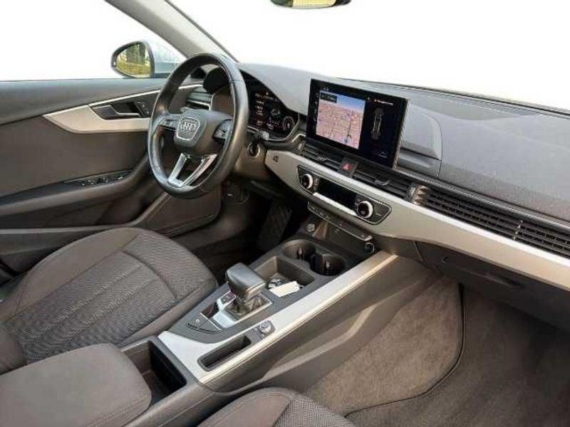 Audi A4 V 2019 Avant 30 2.0 tdi mhev Business Advanced 136cv s-tronic