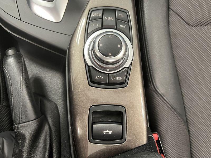 BMW Serie 2 Cabrio 220i Cabrio Advantage Steptronic
