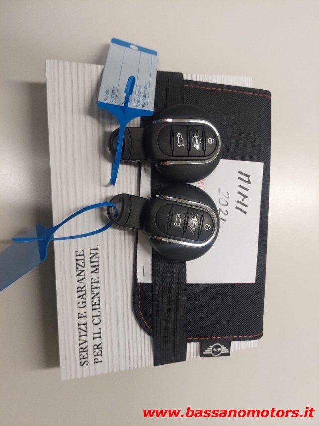 MINI Cooper 1.5 Cooper AUTO - OK NEOPATENTATI