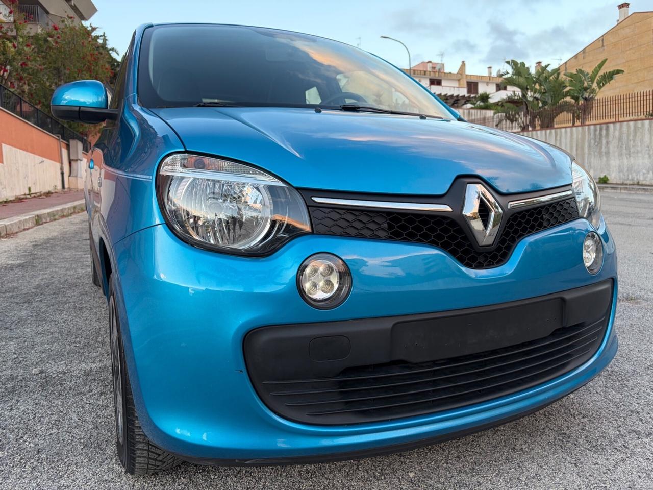 Renault Twingo 1.0 benz ideale per neopatentati