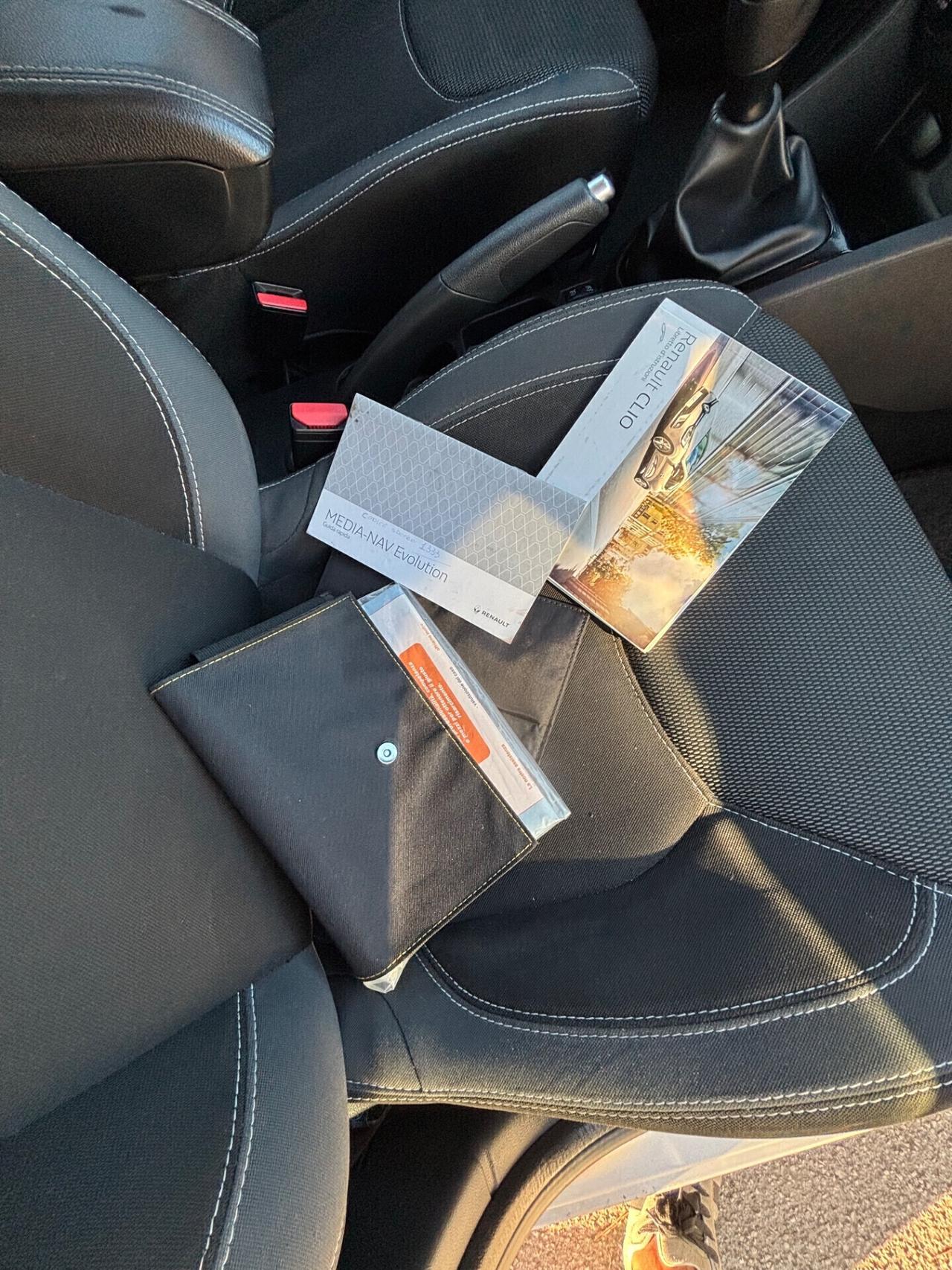 Renault Clio TCe 12V 90 CV GPL 5 porte Duel