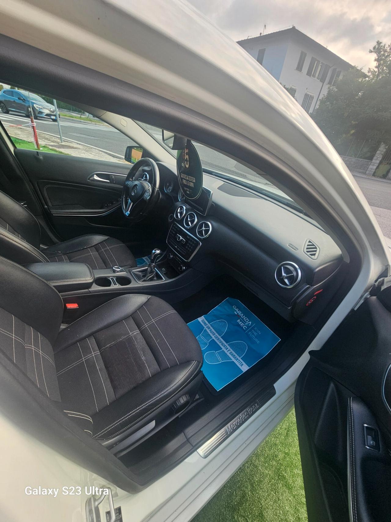 Mercedes-benz A 180 160 CDI BlueEFFICIENCY Premium