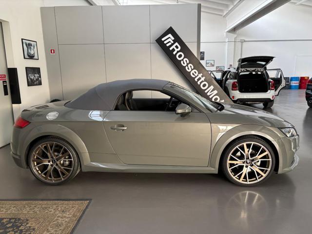 AUDI TT Roadster 40 TFSI S tronic 2.0