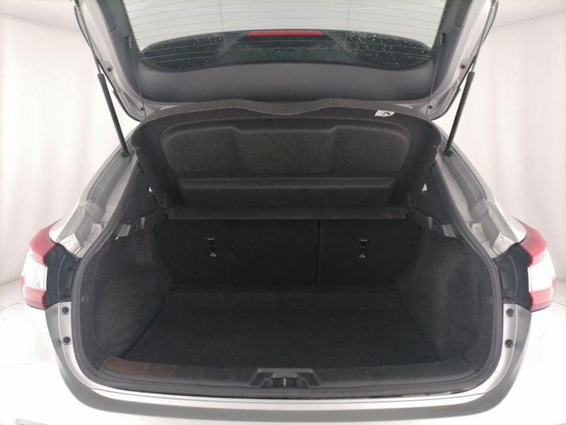 Nissan Qashqai 1.5 dci Business 115cv dct