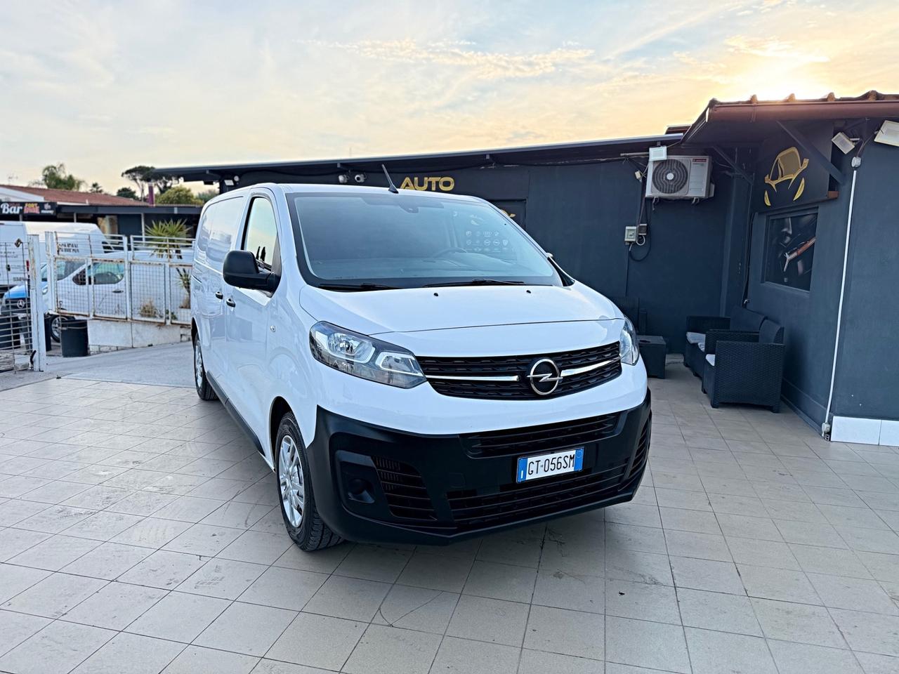 Opel Vivaro 1.5 Diesel 100CV S&S PL-TN M Furgone Enjoy