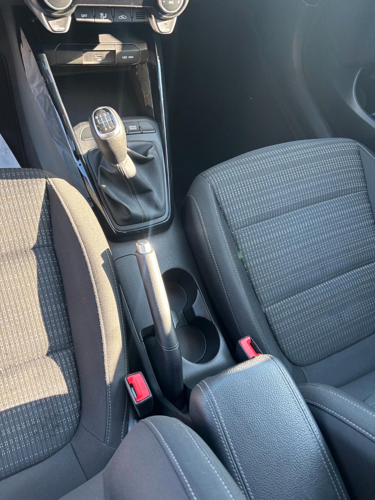 Kia Stonic 1.0 T-GDi 100 CV MHEV iMT Style