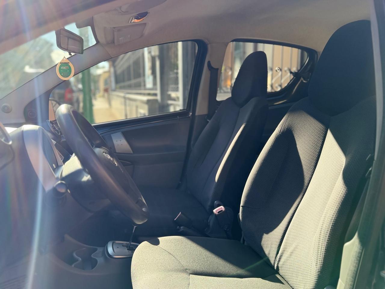 Toyota Aygo 1.0 12V Cambio Automatico