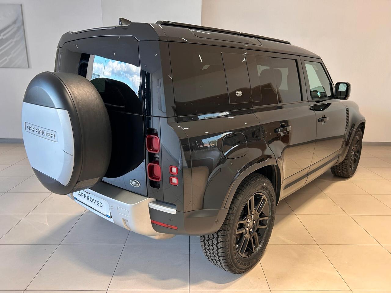 Land Rover Defender 110 3.0D I6 200 CV AWD Auto SE