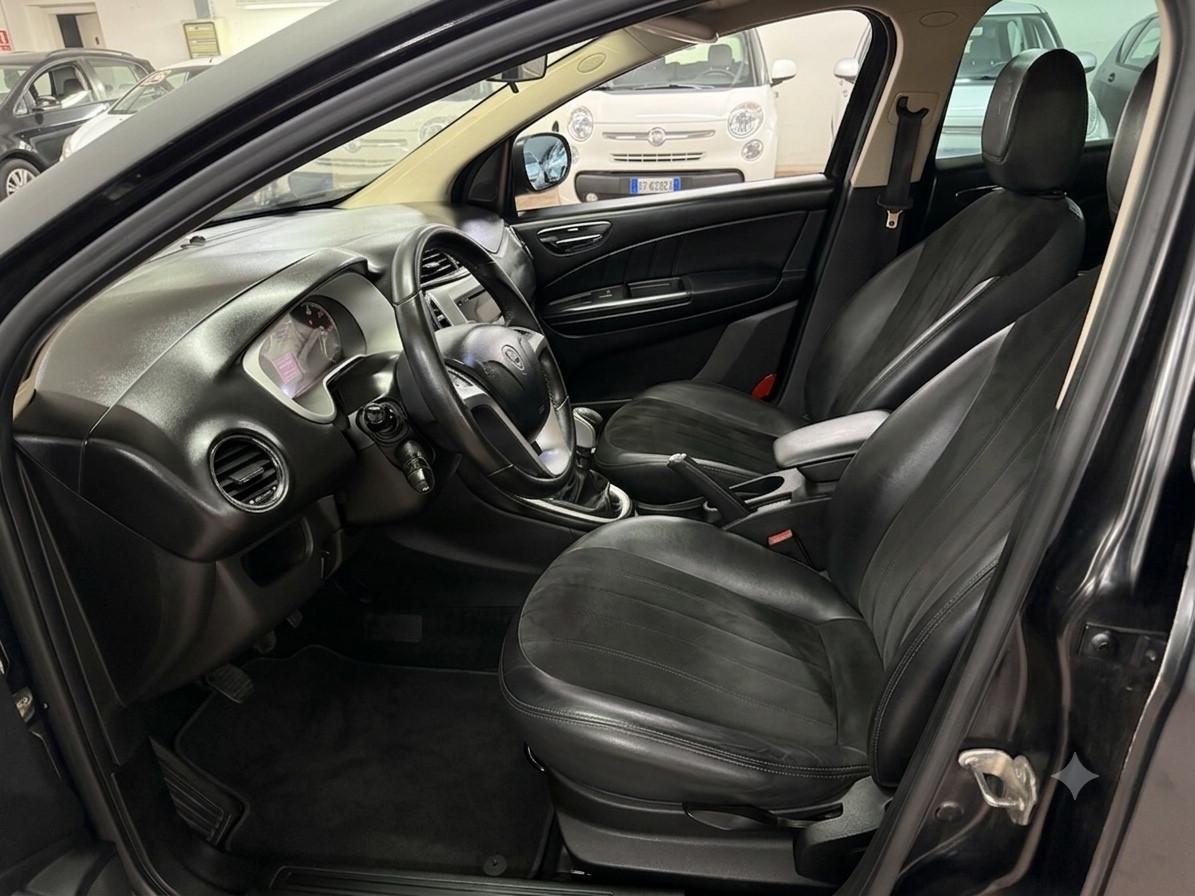 Lancia Delta 1.9 190cv Twinturbo DPF Platinum Edizione speciale