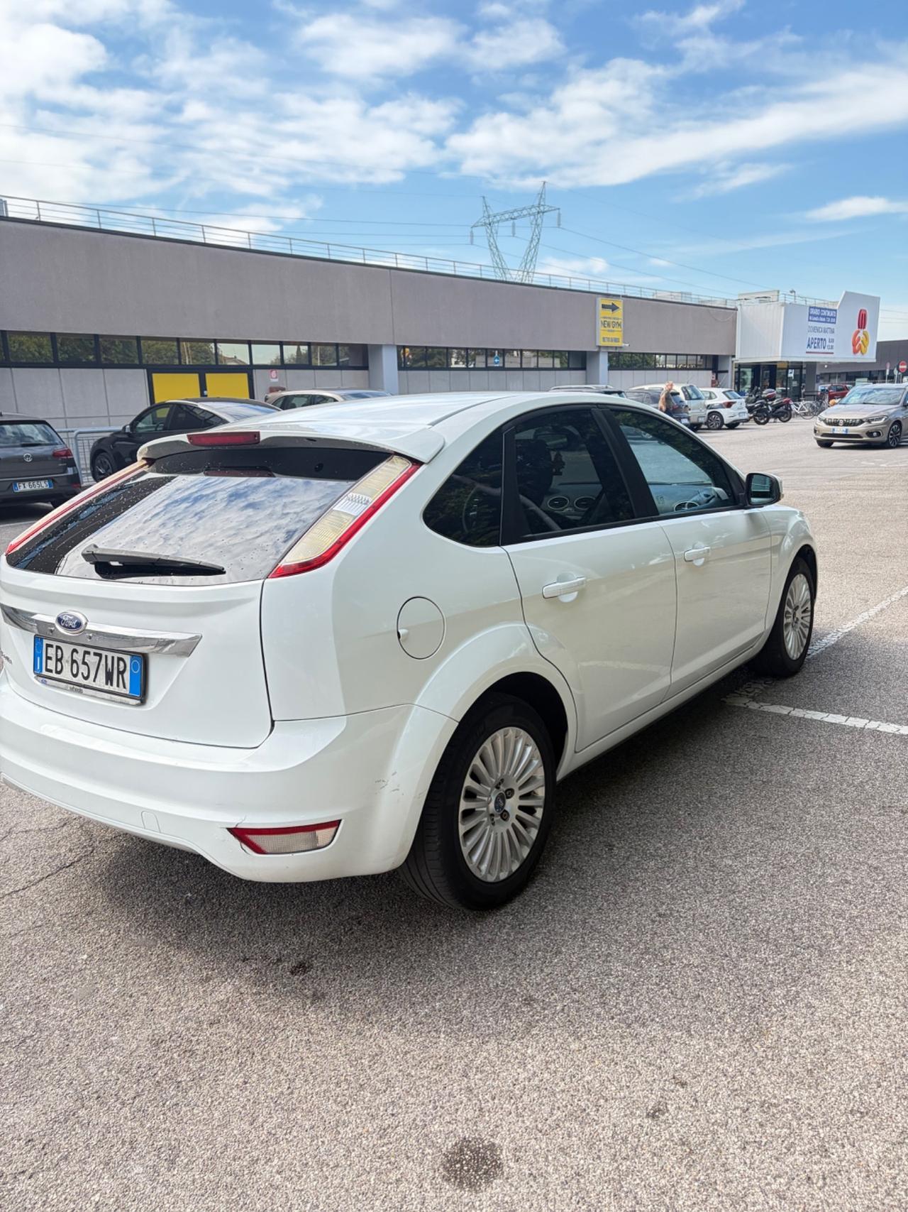 Ford Focus 2.0 (145CV) 5p. Bz.- Met. Tit.NO Neopatentati