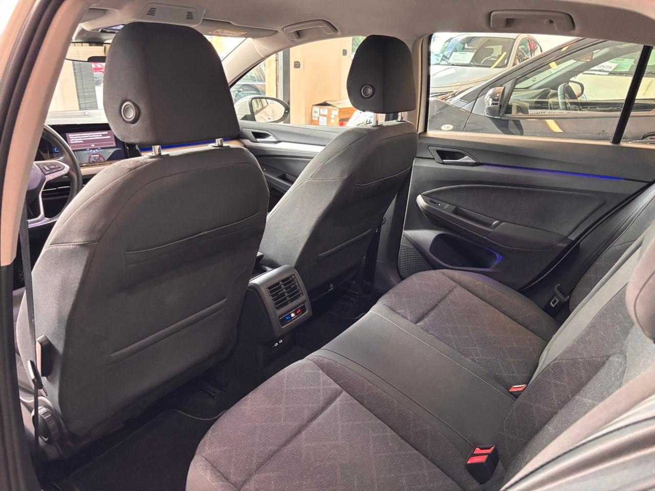 Volkswagen Golf 1.0 TSI 110cv EVO Life