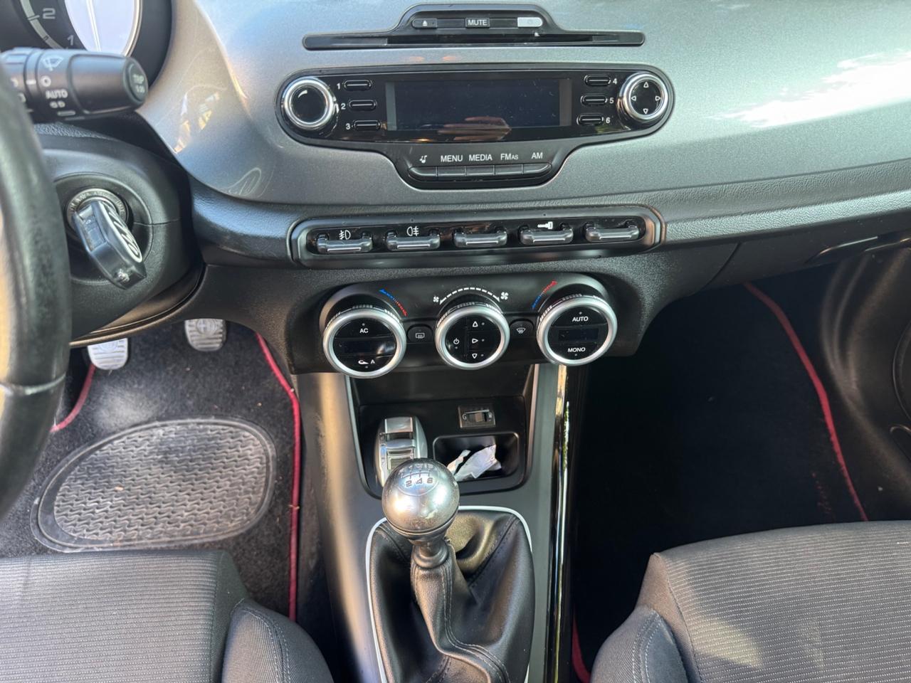 Alfa Romeo Giulietta 1.4 GPL neopaten garanzia 12 mesi