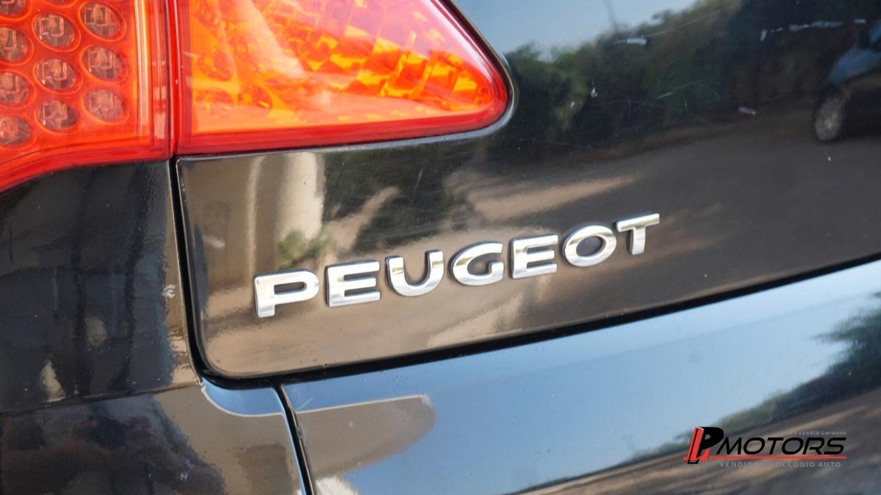 Peugeot 3008 1.6 HDi 115CV Business