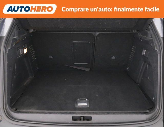 PEUGEOT 3008 Hybrid4 300 e-EAT8 Allure Pack