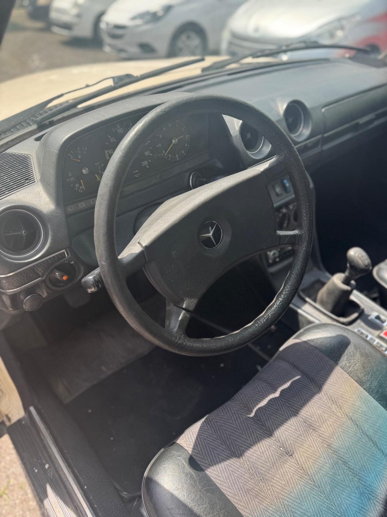 Mercedes-benz 200 Mercedes Benz 200 Gpl