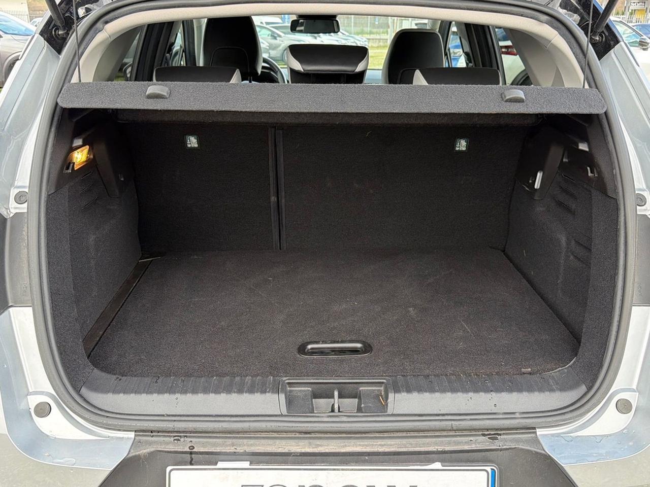 Renault Captur 1.6 e-tech hybrid intens 145cv auto