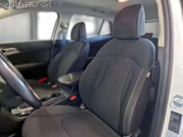 KIA Sportage Sportage V 2022 1.6 crdi mhev Business imt - GM625