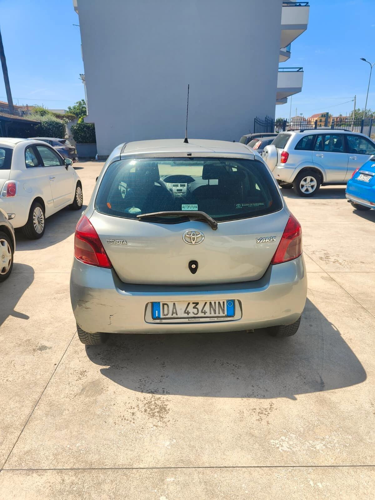 TOYOTA YARIS- PRoV TOSCANA -ECCELLENTI CONDIZIONI