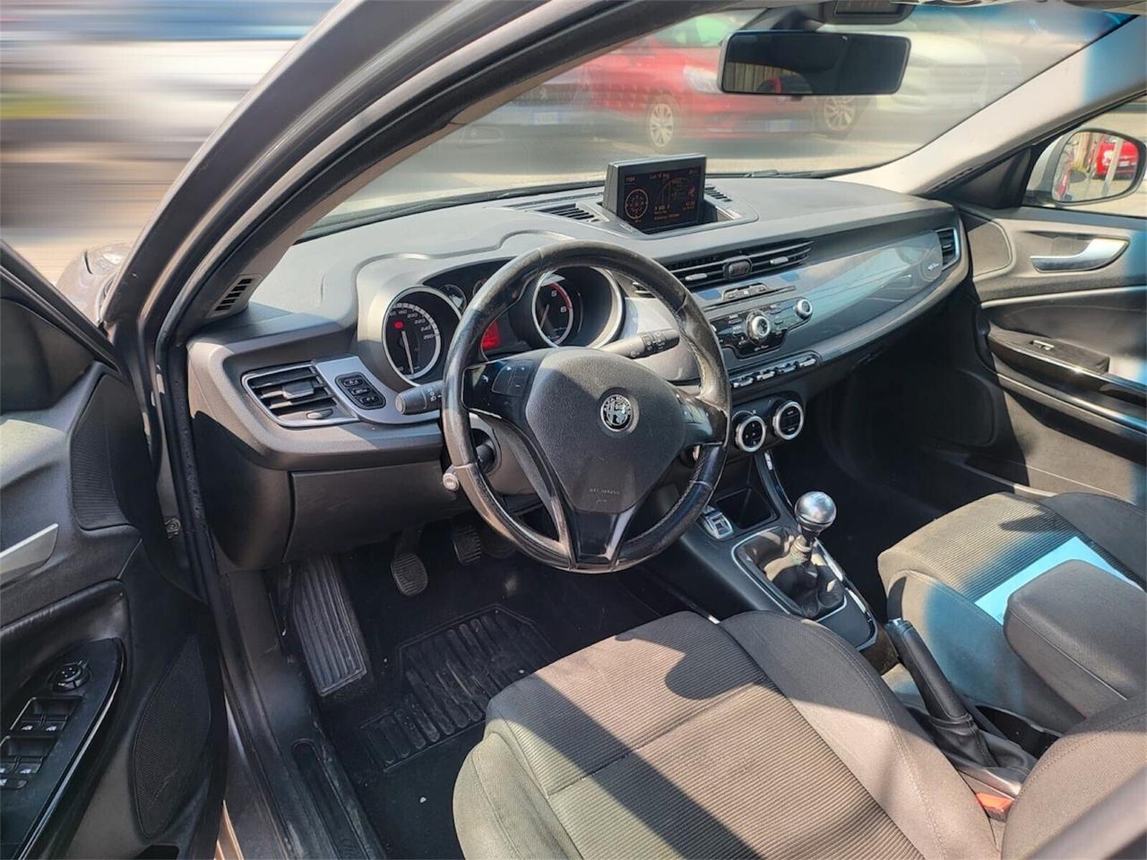 Alfa Romeo Giulietta 2.0 JTDm-2 140 CV Distinctive