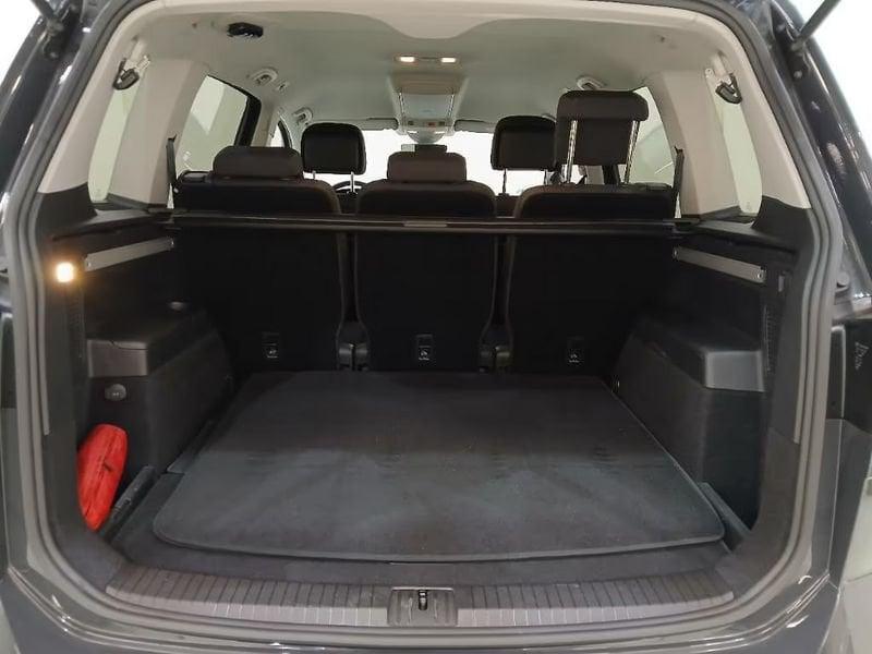 Volkswagen Touran 1.5 TSI EVO Business DSG NAVI ACC LED CAMERA