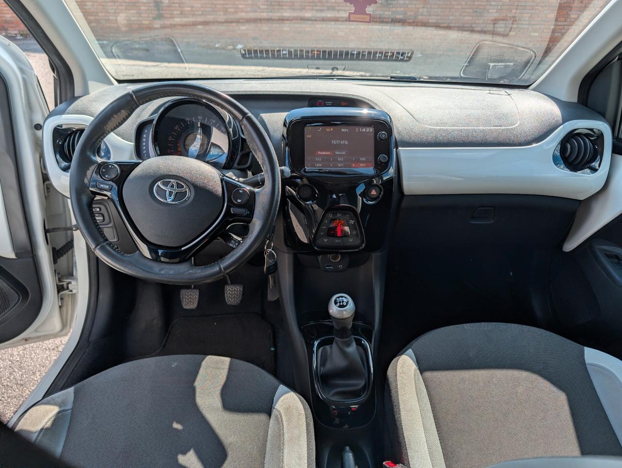 Toyota Aygo 1.0 VVT-i 69 CV 5 porte x-cool