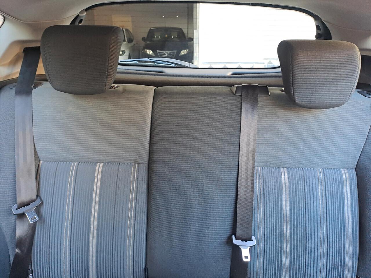 Ford Fiesta 1.4 5 porte Bz.- GPL Titanium