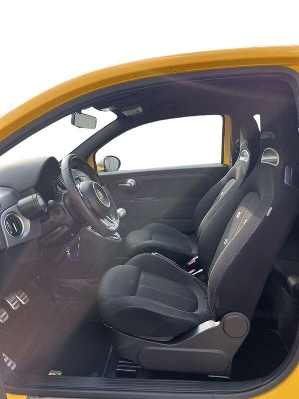 Abarth 595 1.4 Turbo T-Jet 165 CV Pista