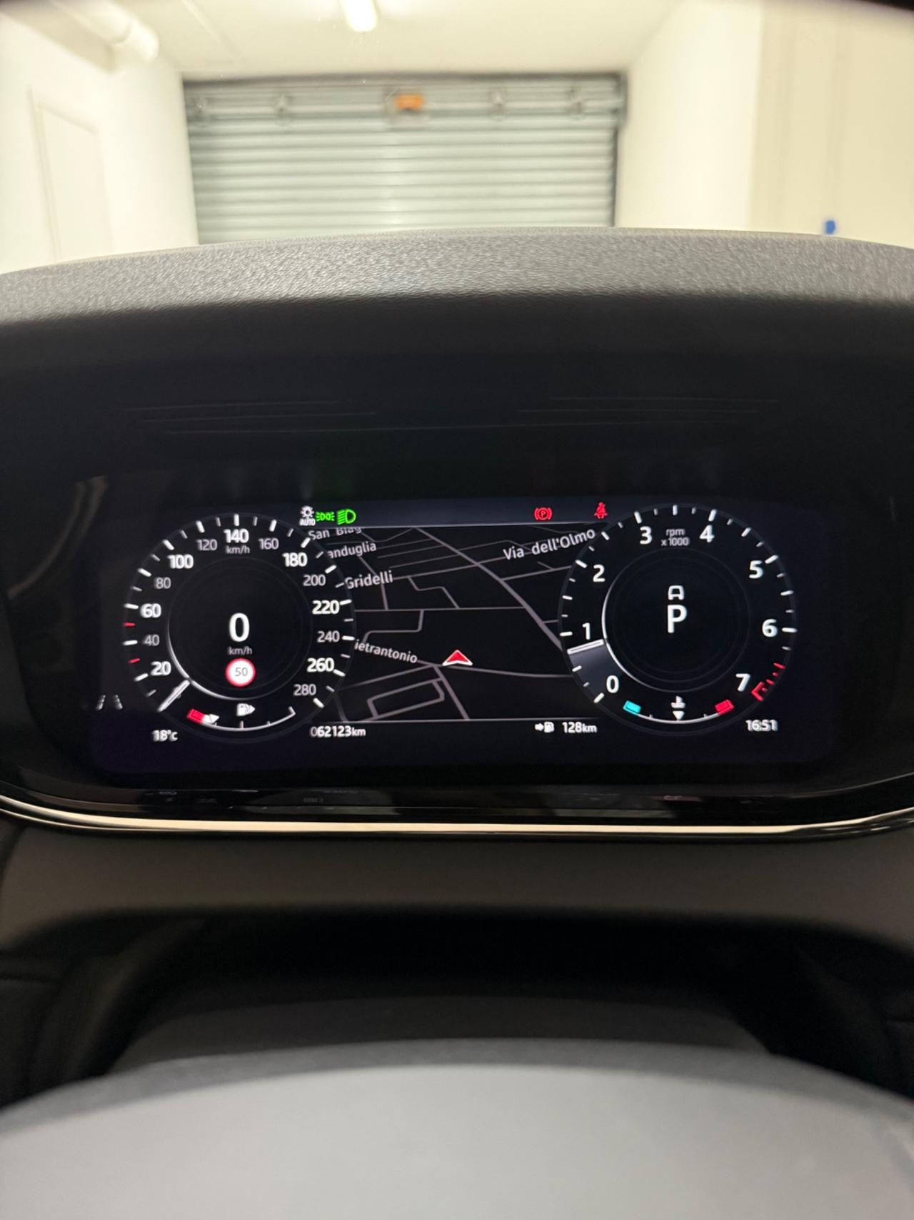 Range rover evoque 2.0 MHEV 200CV R-DYNAMIC