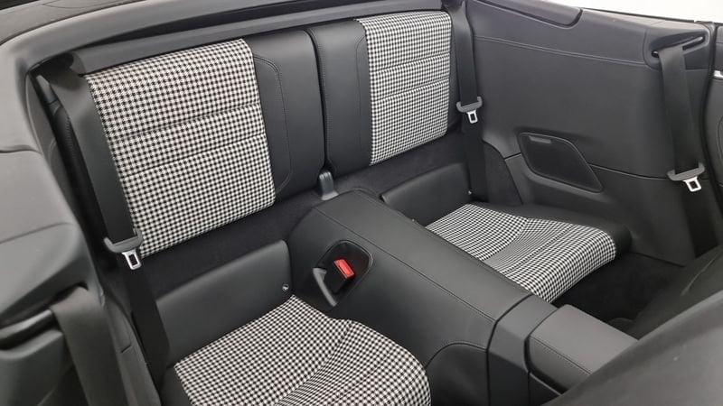 Porsche 911 Carrera 4S Cabriolet