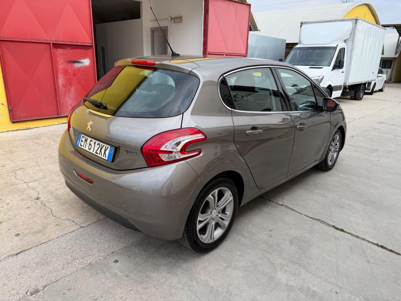 Peugeot 208 1.2 VTi 5 porte Navigatore - 2012