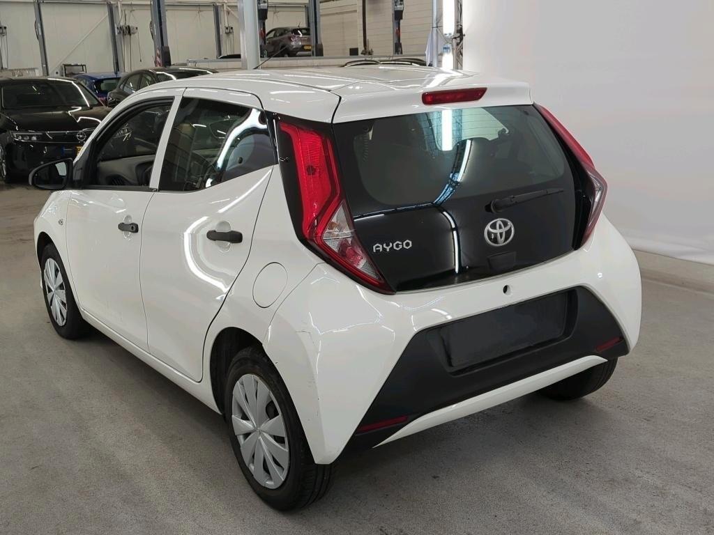 Toyota Aygo Connect 1.0 VVT-i 72 CV 5 porte x-fun IN ARRIVO