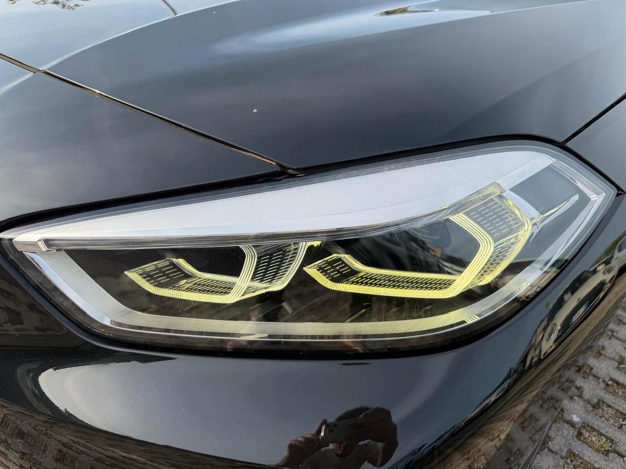 Bmw 116 116d 5p. Auto Msport-2020