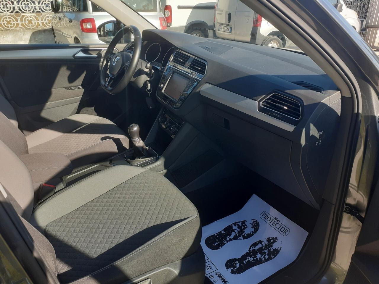Volkswagen Tiguan 1.6 TDI 115cv Advanced.DA VETRINA